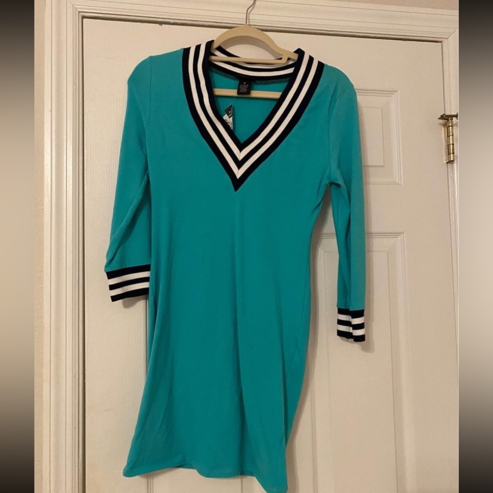 Green long sleeve bodycon tennis dress